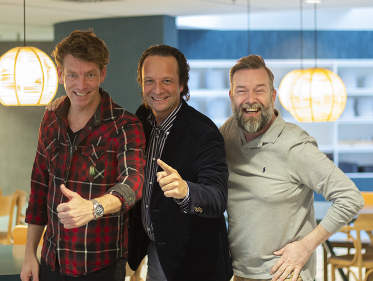 Zo van het podium van de Spaanse Got Talent in onze studio: William Janz!