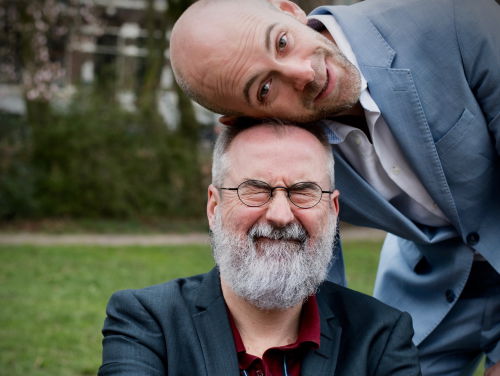 Ronald Giphart zegt "JA!" op alles.