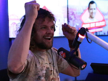 Marcel Veenendaal van DI-RECT te gast bij Aan De Slag!