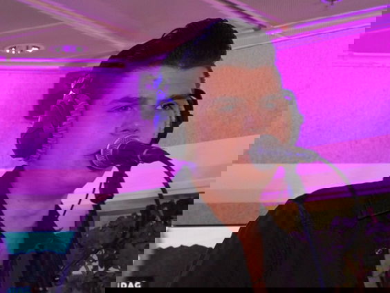 Mick Stender - Industry Baby (cover) (Live @ Giel)