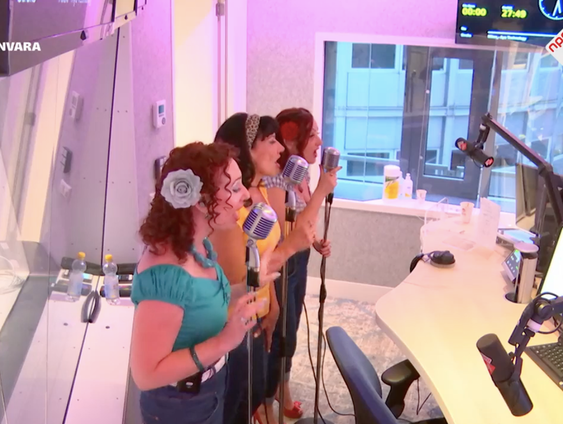 Swing A Dilla- cover Jessie J Bang Bang (Live @ Giel)