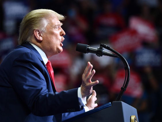 Michiel Vos over Trump rally afgelopen weekend en Justin Bieber