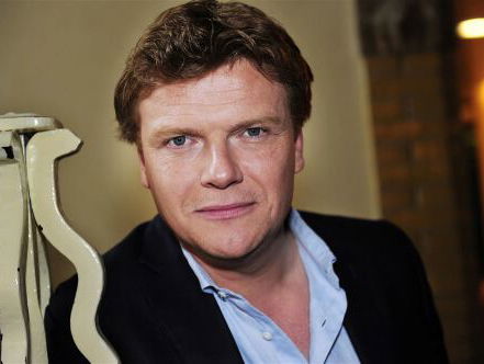 Bastiaan Ragas is niet verbaasd dat vaders minder aangesproken worden over de opvoeding van hun kinderen