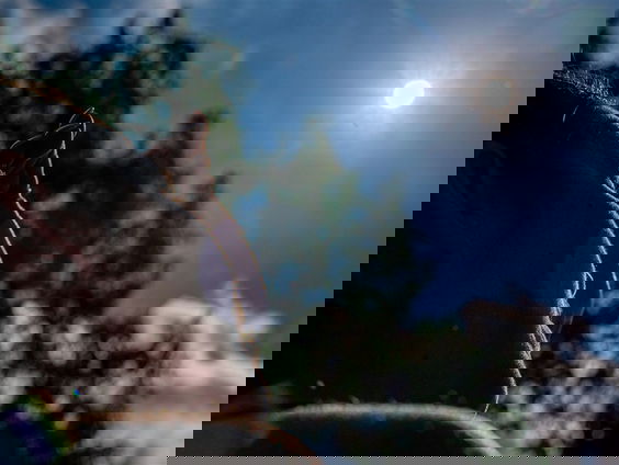 Zonsverduistering bekijken zonder speciale bril? Tammo Jan Dijkema heeft een tip!