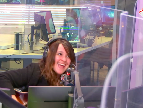 LAURA- Zoete witte wijn (Live @ Giel)