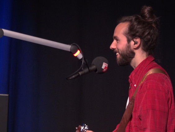 De Borrelplank met Tim Dawn: "Vóór 2021 wil ik mijn megahit hebben geschreven"