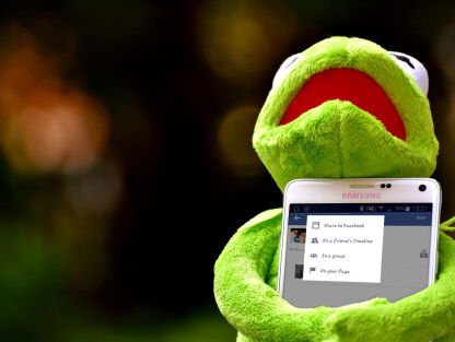 Mark Zuckerberg klinkt meer als Kermit de Kikker dan Kermit zélf