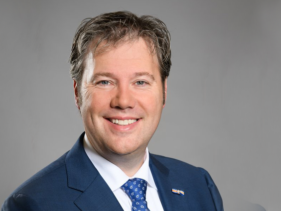 Verslaggever Danny de Vries blikt terug op vuurwerkramp: "De wereld stond stil"