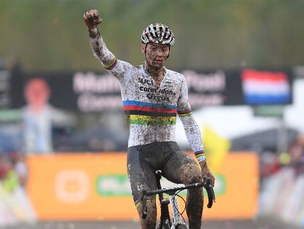 Nathan over EK-veldrijden en Ajax-FC Utrecht!