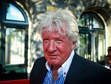 Willibrord Frequin neemt de week door in 'De Week van Willibrord'