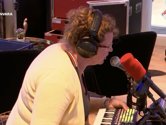 Kiki Schippers brengt een ode aan Jurgen van den Berg