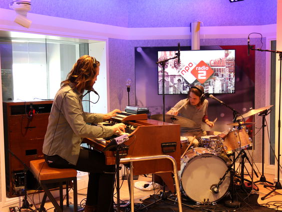 DeWolff - Nothing's Changing