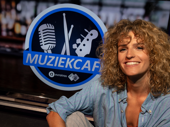 Carolien Borgers is de nieuwe presentator van Muziekcafé!