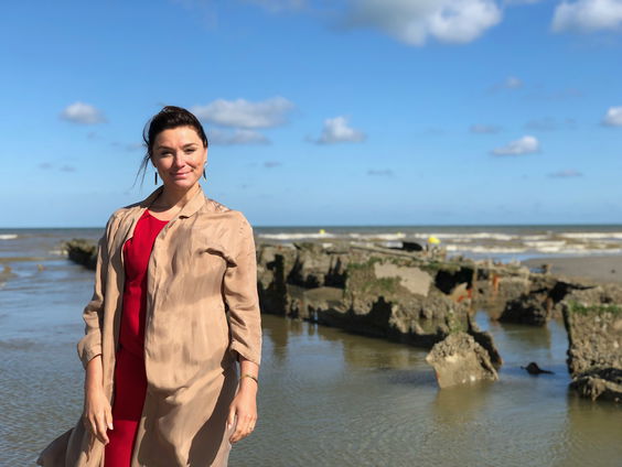 Evi Hanssen over stiekeme versoepelingen en vaatwasproblematiek