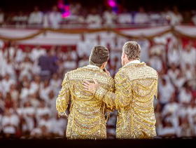 Bezoeker Anna over de Toppers