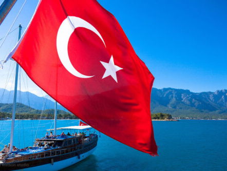 Yesim Candan: Hoe vieren de Turken suikerfeest tijdens corona?