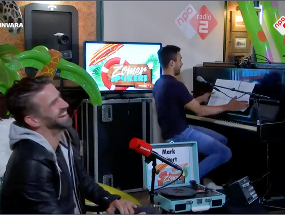 Aron Elstak brengt een ode aan Mark Tuitert