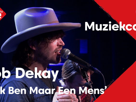 Rob Dekay - Ik Ben Maar Een Mens | live in Muziekcafé