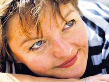 Sanne Mollis de Vries geeft allesonthullende Wie Is De Mol-hint