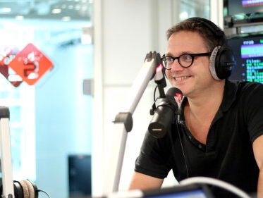 Guus Meeuwis viert 25 jaar in het vak groots