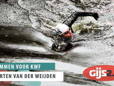 Maarten van der Weijden zwemt zich de blubber