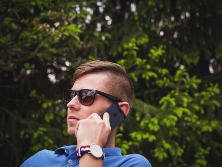 Binnenkort onbeperkt internetten en bellen voor een vast bedrag