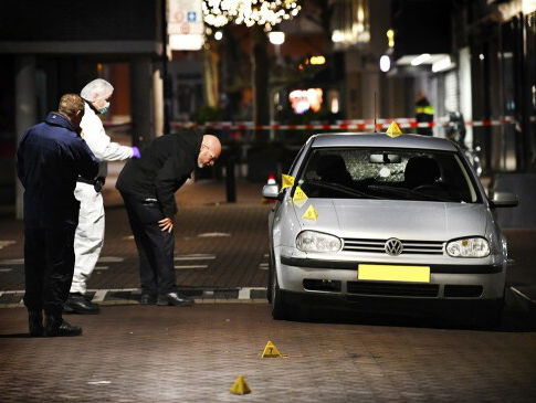 Jonge criminelen worden geweldadiger. Mick van Wely legt uit