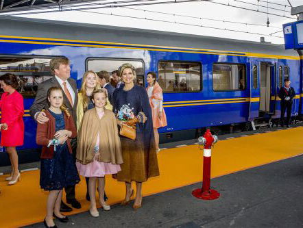 Koning Willem-Alexander en zijn gezin moeten vaker met de trein! Justine Marcella legt uit