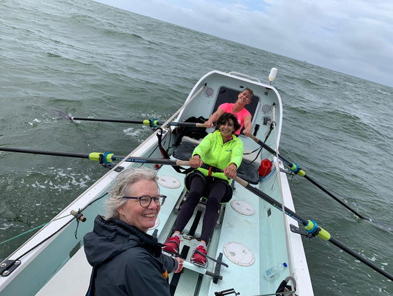 Desiree roeit 50(!) dagen over Atlantische Oceaan voor goed doel