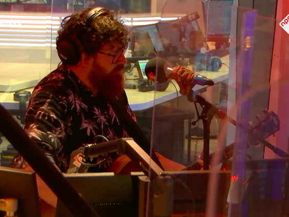 Daniel Cane- Wolves (Live @ Giel)