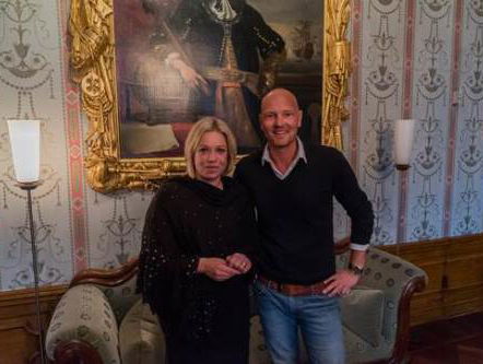 Hoe gaat het met Jeanine Hennis-Plasschaert die vast zit in Irak?