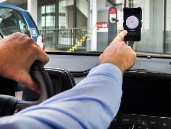 Uber verhoogt de leeftijd van chauffeurs naar 21 jaar. Jeroen van Bergeijk legt uit