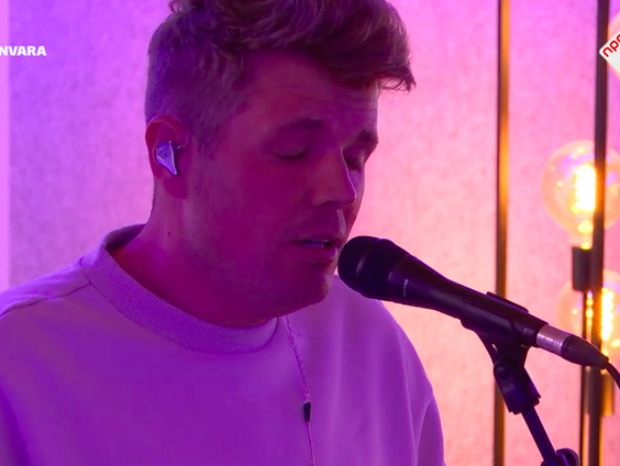 Jaap Reesema- cover Lady Gaga Herinneringen (Live @ Fragiel)