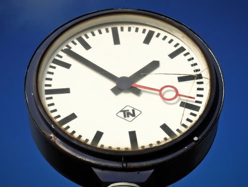 Het Europees Parlement stemt vandaag over de afschaffing van zomertijd