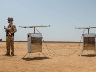 Ap maakt water in de woestijn