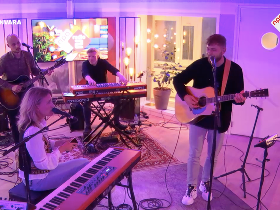 Suzanne & Freek- cover Jolene (Live @ Fragiel)