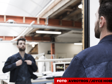 Waarom het Songfestival-circus Duncan Laurence zo opvallend gemakkelijk af gaat