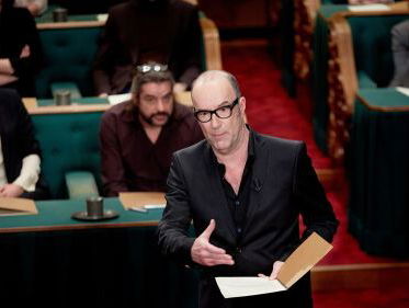 Bart Chabot over nieuwe dichtbundel Hosanna dagen