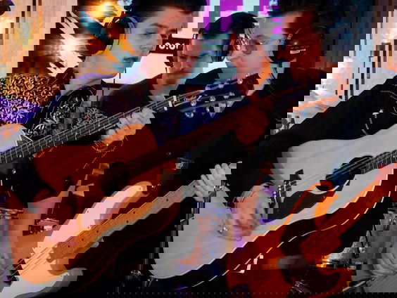 Mick Stender - Riders On The Storm (The Doors cover) (Live @ Giel)