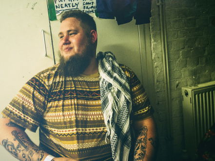 Telefoon Rag'N'Bone Man staat roodgloeiend