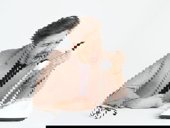 Kerstverwensingen: Wie wens jij een KLOTE-KERST?