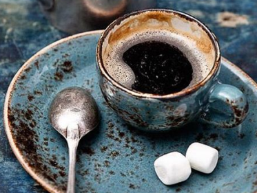 Renate maakt de beste koffie van Nederland en dat verdient een felicitatie