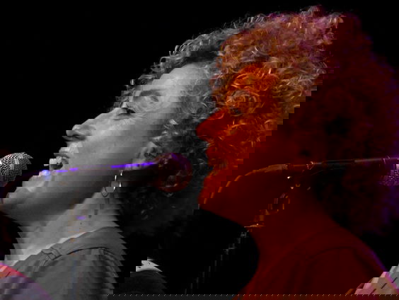 Kraak & Smaak - Persuade You live in Muziekcafé