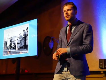 Arjen Banach is Chief Happiness Officer