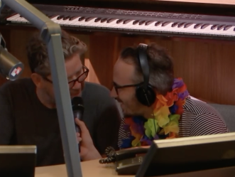 Frank en Henkjan Smits zitten in de NPO Radio 2 sauna