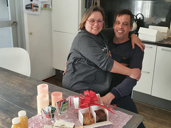 Jan trakteert zijn Karin op een Valentijnslunch