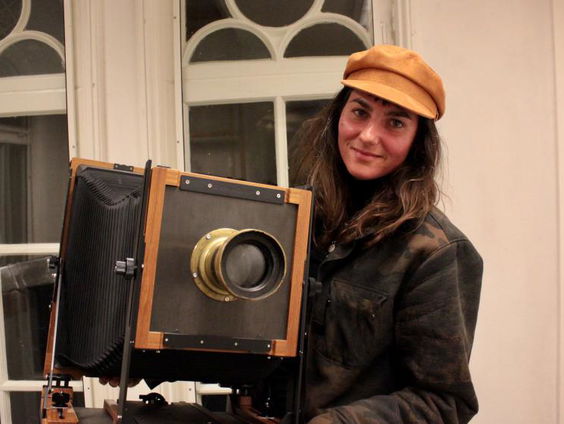 De Vrienden van Carolien: fotograaf Sevilay Maria