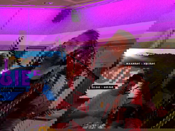 Tim Akkerman - Light Up The Shadowlands (Live @ Giel)