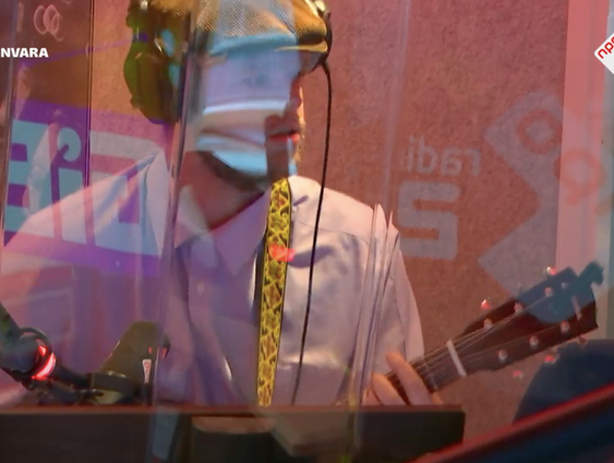 Hiigo- cover bagagedrager (live @ giel)