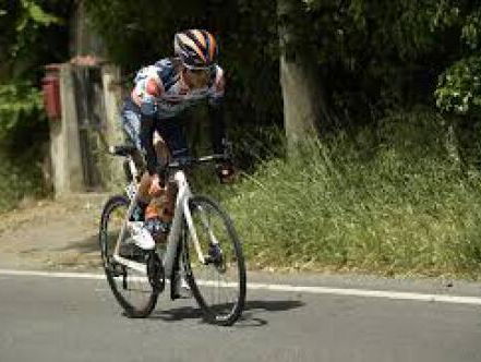 Achterop uit het Giro Peloton : Japanse topper Sho Hatsuyama!